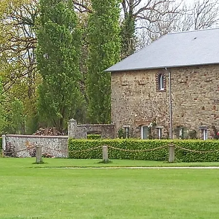 Logis Du Chateau De Brecy Holiday home Saint-Jean-des-Essartiers