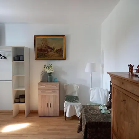 Logis Du Chateau De Brecy Holiday home Saint-Jean-des-Essartiers