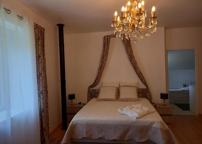 Vakantiehuis Logis Du Chateau De Brecy *