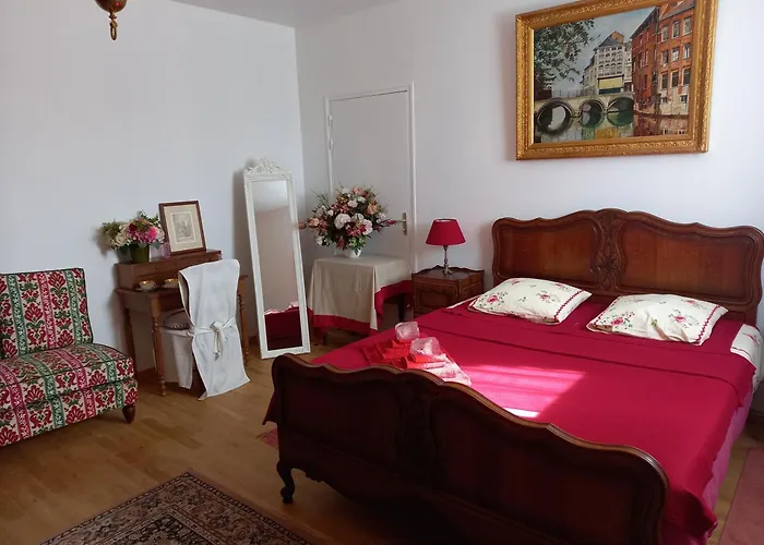 Logis Du Chateau De Brecy *