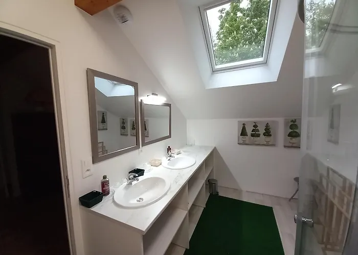 Logis Du Chateau De Brecy Vakantiehuis