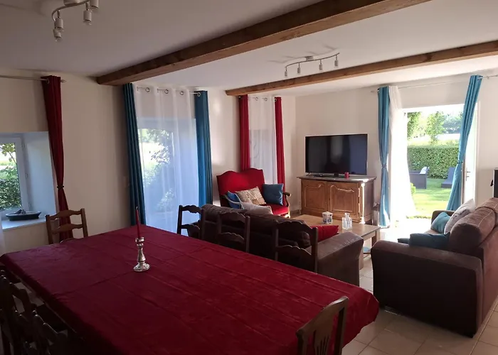 Logis Du Chateau De Brecy *